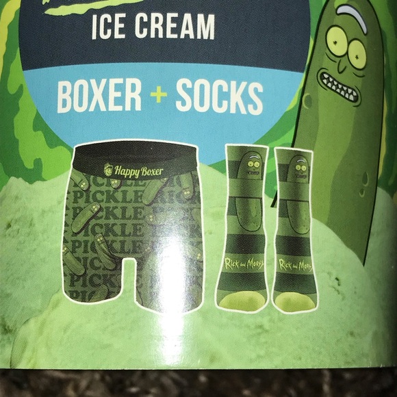 Rick And Morty Warner Brothers Pickle Rick Ice Cream Boxer & Socks Gift Pack NEW - Picture 2 of 8